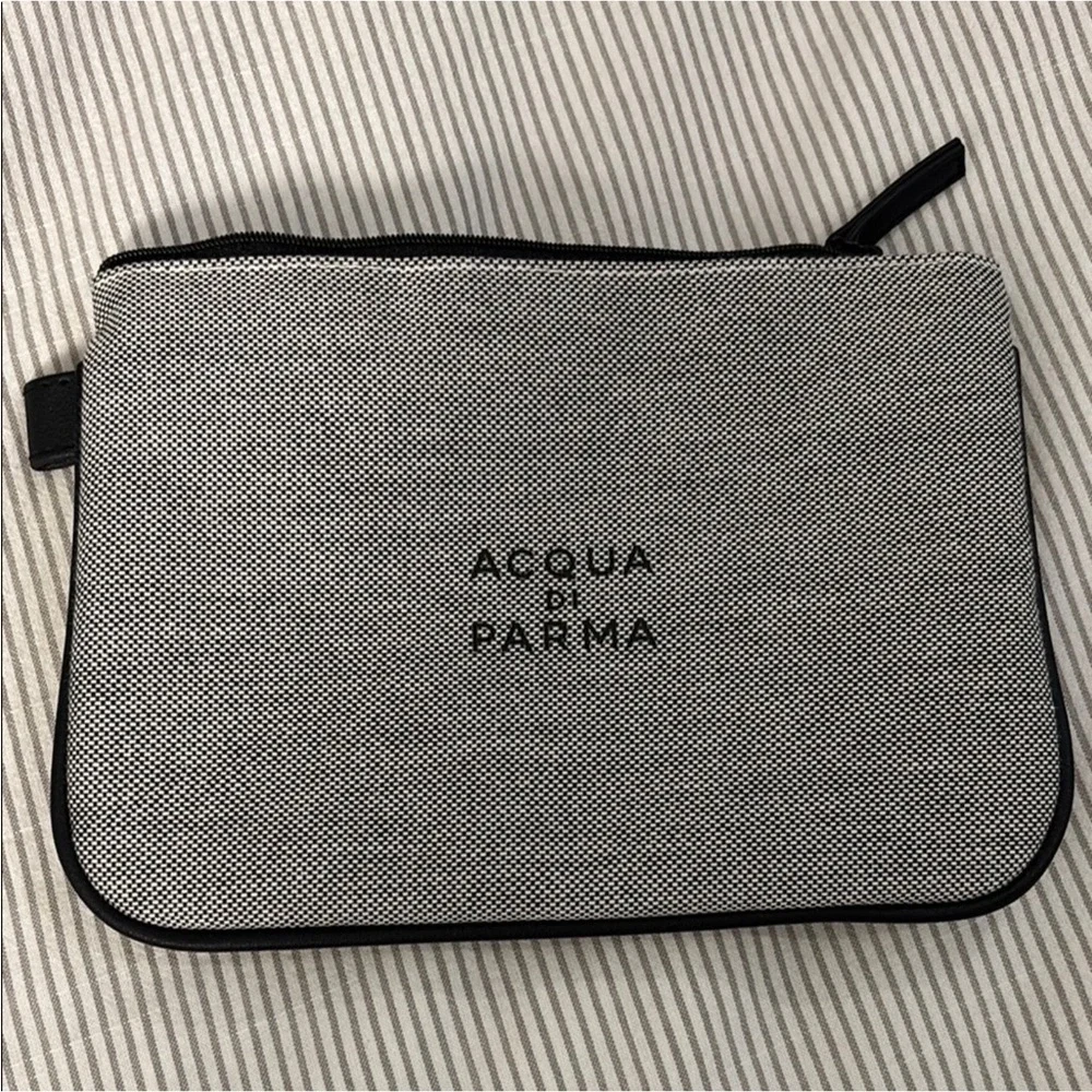 Acqua Di Parma Black and Gray Toiletry Bag with Minimalist top zipper SET OF TWO - Picture 3 of 13